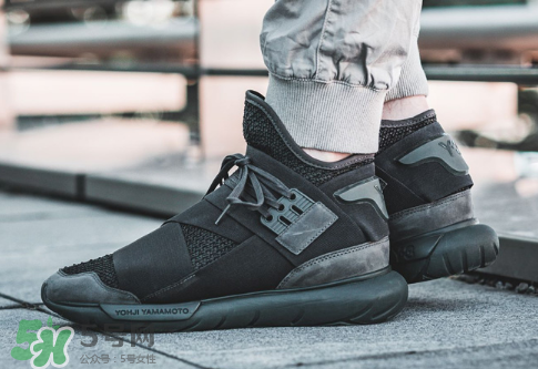 y-3 qasa high 2017上腳效果怎么樣？y-3跑鞋2017上腳好看嗎？