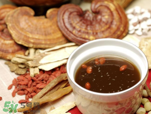 入伏能喝中藥嗎？入伏喝中藥好嗎？