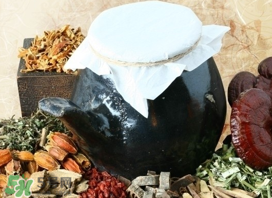 入伏能喝中藥嗎？入伏喝中藥好嗎？