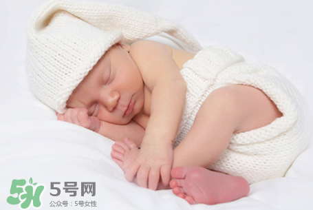 嬰兒吐奶和氙氣有關(guān)系嗎？氙氣會影響嬰兒吐奶嗎？