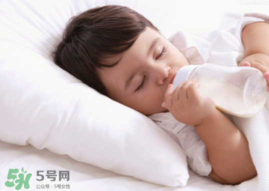 戒夜奶的好處有哪些？要不要戒夜奶呢？