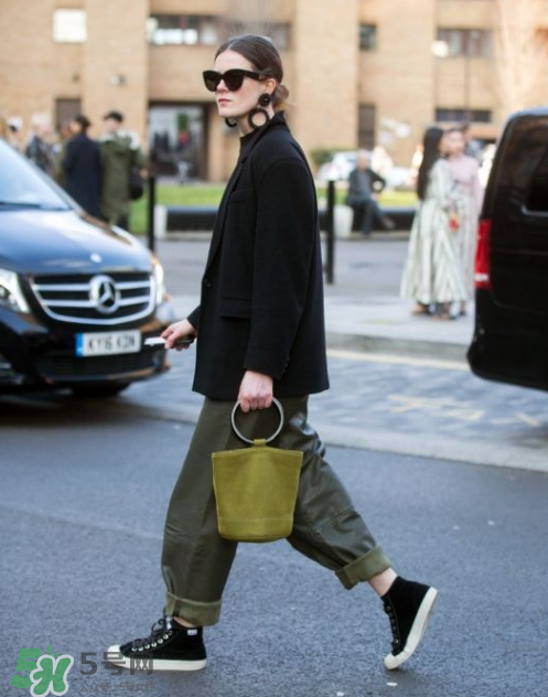 simon miller圓環(huán)手提包多少錢？simon miller盆栽包價格