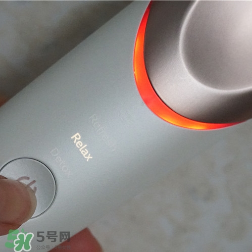 飛利浦眼周煥亮儀怎么用？飛利浦眼周煥亮儀用法