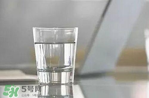 三伏貼能治過敏性鼻炎嗎？三伏貼治過敏性鼻炎貼哪里？