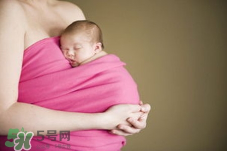 三伏天坐月子吃什么？三伏天坐月子可以開空調嗎？