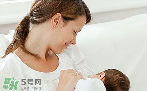 哺乳期可以貼三伏貼嗎？哺乳期貼三伏貼會(huì)影響寶寶嗎？