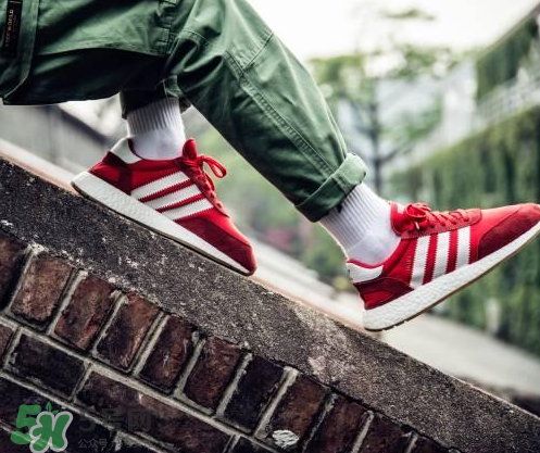 adidas iniki runner怎么樣？阿迪達斯iniki評測