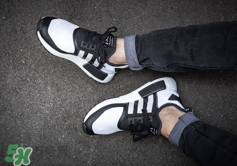adidas與white mountaineering聯(lián)名運(yùn)動(dòng)鞋上腳效果怎么樣？