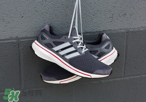 adidas consortium run thru time pack多少錢？