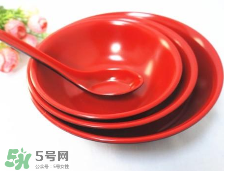 仿瓷碗有毒是謠言嗎？仿瓷碗怎么使用會有毒呢？