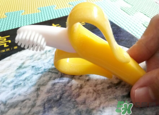 Baby banana香蕉寶寶牙膠好用嗎？Baby banana香蕉寶寶牙膠怎么樣？
