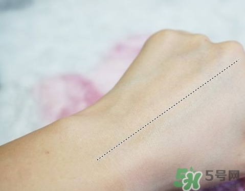 hanskin韓斯清素顏霜多少錢？hanskin韓斯清素顏霜怎么用
