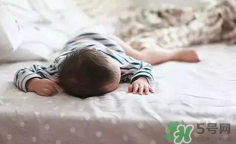 午睡多長(zhǎng)時(shí)間比較好？午睡的好處和壞處