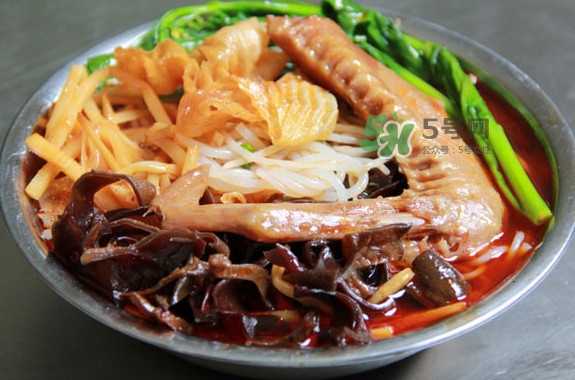 螺螄粉這幾個(gè)字念什么？螺螄粉是si還是shi