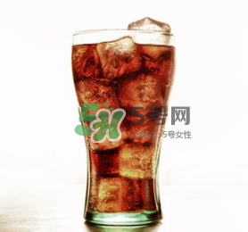 白酒加可樂(lè)是春藥？白酒加可樂(lè)喝了會(huì)怎樣？