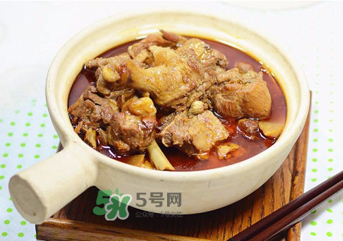 三伏天能吃鴨肉嗎？三伏天鴨肉燉什么好？