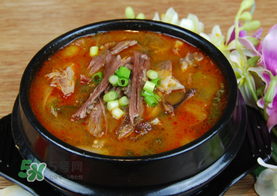 三伏天能吃狗肉嗎？三伏天吃肉狗好嗎？