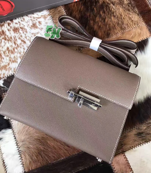 hermes verrou真假怎么看？愛馬仕插銷包真假鑒定