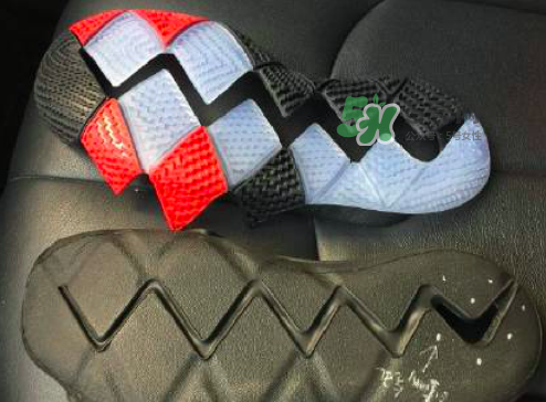 nike kyrie 4實(shí)物諜照什么樣？耐克歐文4代諜照曝光