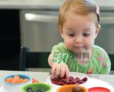 寶寶沒長(zhǎng)牙能吃蝦皮嗎？寶寶沒長(zhǎng)牙吃蝦皮好嗎？