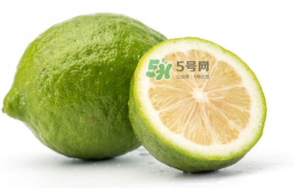 青檸檬可以直接吃嗎？青檸檬可以用開(kāi)水泡嗎