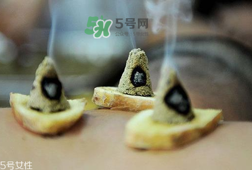 ?三伏天為什么要艾灸？?三伏天為什么要做灸？