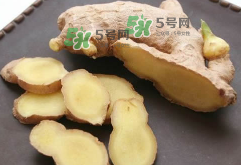 三伏天用什么泡腳最好？三伏天用什么泡腳去濕氣？