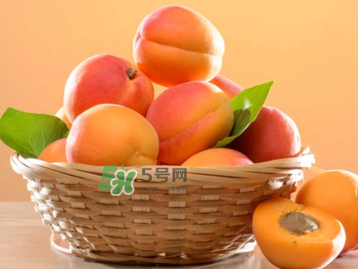 黃桃可以空腹吃嗎？空腹可以吃黃桃嗎？