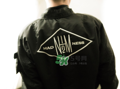 n.hoolywood與madness三周年聯(lián)名系列在哪買_什么時候發(fā)售？