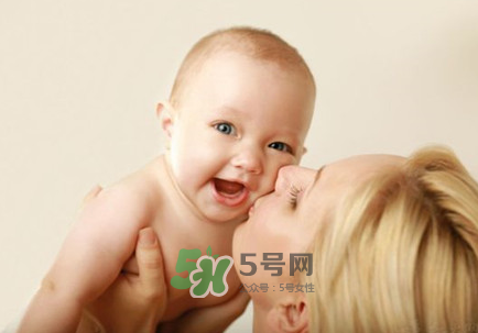 寶寶口腔潰瘍吃什么好？寶寶口腔潰瘍吃什么好得快？