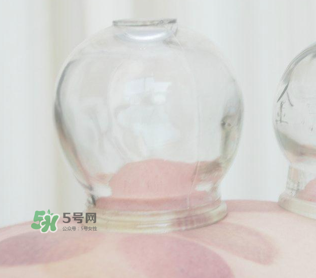 拔火罐能吹空調嗎？拔火罐可以吹空調嗎？