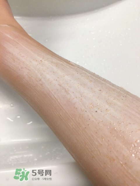 ahc身體磨砂膏多少錢？ahc玻尿酸香水磨砂膏專柜價(jià)格