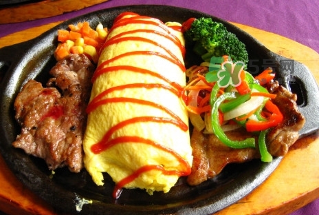 蛋包飯蛋皮需要加入什么？蛋包飯有什么營養(yǎng)