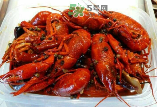 麻辣小龍蝦上火嗎？吃麻辣小龍蝦上火嗎？