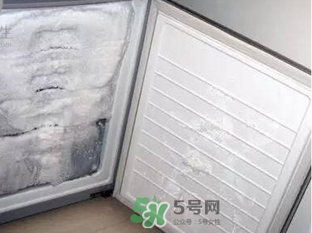 冰箱夏天溫度應(yīng)該調(diào)到幾檔？冰箱里面冰太多怎么辦
