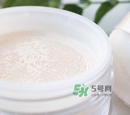 three散粉怎么樣？three自然植物透光散粉色號