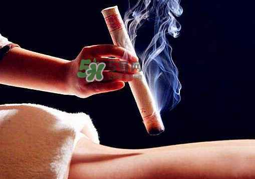 三伏天拔罐好嗎？三伏天拔罐好還是艾灸好？
