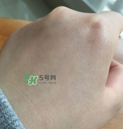 理膚泉晚安蜜怎么樣？理膚泉夜間修護(hù)乳好用嗎？