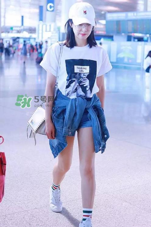 prada etiquette手袋多少錢(qián)？prada etiquette專(zhuān)柜價(jià)格