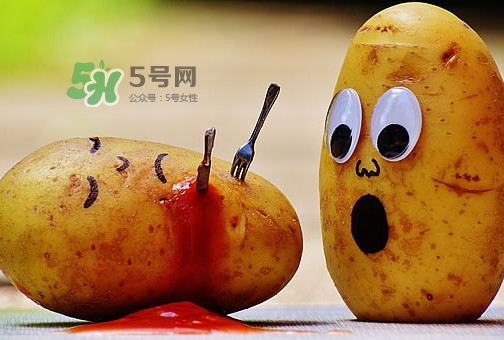 豇豆沒(méi)熟會(huì)中毒嗎？豇豆能和土豆一起吃嗎