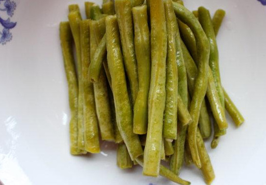 酸豇豆炒什么好吃？酸豇豆可以炒什么