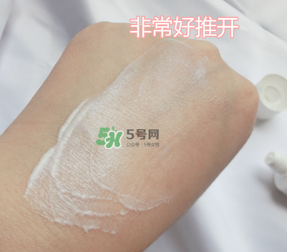 雅漾舒緩保濕面膜用法 雅漾舒緩保濕面膜怎么樣？