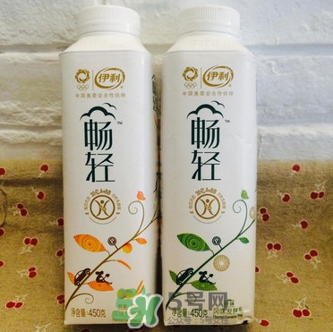  冠益乳和暢輕哪個好？冠益乳好還是暢輕好