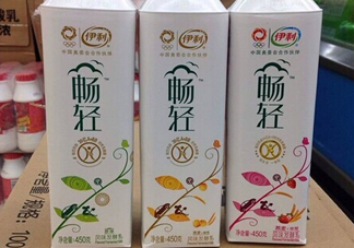  冠益乳和暢輕哪個好？冠益乳好還是暢輕好