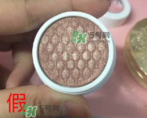 colourpop眼影真假怎么分辨？colourpop眼影真假對比