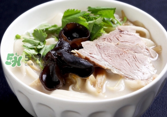 燴面是哪里的特產(chǎn)？燴面是酸性還是堿性