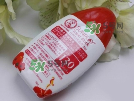 新碧戶(hù)外驕陽(yáng)防曬乳防曬黑嗎？新碧戶(hù)外驕陽(yáng)防曬乳能涂臉嗎