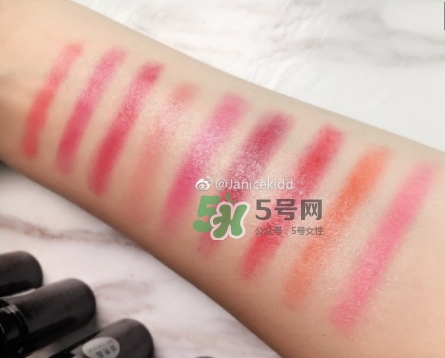 visee果凍夾心唇膏怎么樣？visee夾心唇膏色號試色