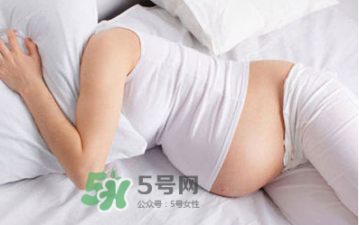 頭胎有妊娠線二胎沒有是因為寶寶性別不一樣嗎？