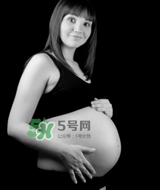 頭胎有妊娠線二胎沒有是因為寶寶性別不一樣嗎？